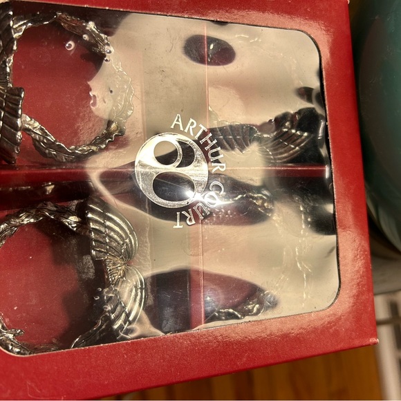 Arthur Court Designs Silver Shell Napkin Rings Set of 12 - Picture 2 of 3